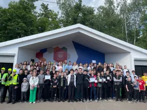 Более 300 детей и родителей приняли участие в акции «Безопасный путь на двух колесах» в Дзержинске
